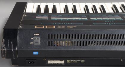 Akai-AX80